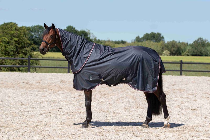 Kingsland 0g, Classic Primary Turnout Rug with Detachable Neck